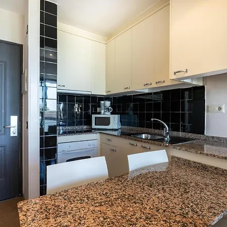 Apartment In Castell-platja D'aro Mit Garten, Gemeinsamem Pool Und Terrasse *